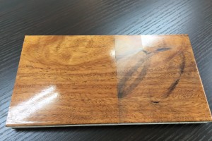 アルコールでの拭き取り後