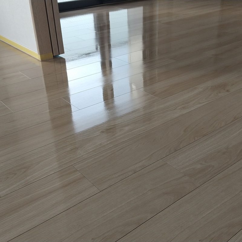 シリコンコート施工実績【大阪府大阪市】施工後 床材:大建工業 シートフローリング YB12145-1131 オトユカアート エックス