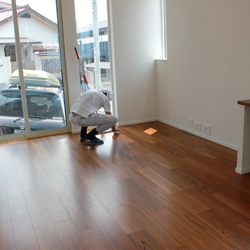 フロアコーティング施工前事前清掃