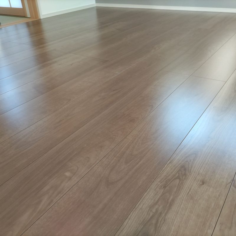 大建工業 YX160-MG トープグレー ※シートフロア プレミアムコート(ガラスコーティング)施工後