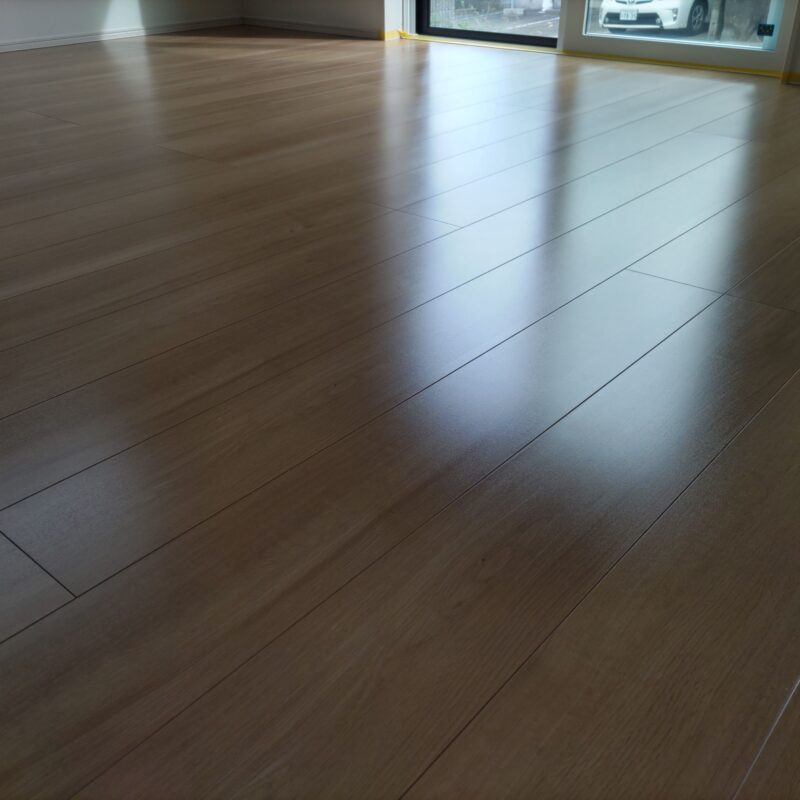 大建工業 ハピアシリーズ ライトオーカー ※シートフロア プレミアムコート(ガラスコーティング)施工後