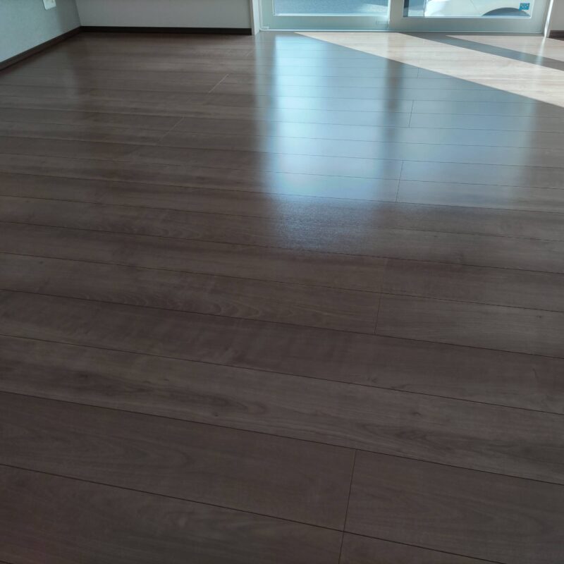 ※シートフロア プレミアムコート(ガラスコーティング)施工後