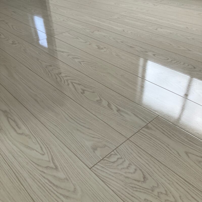 ※シートフロア プレミアムコート(ガラスコーティング)施工後