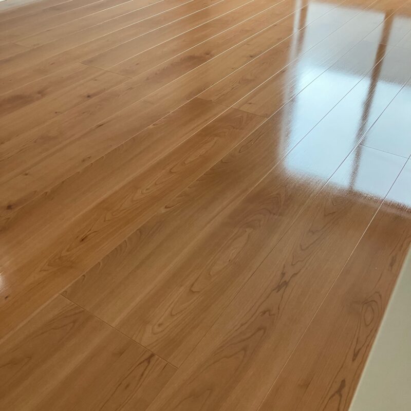 東洋テックス ダイヤモンドフロアーVPシリーズ バーティカルメイプル柄VP02 ※シートフロア プレミアムコート(ガラスコーティング)施工後