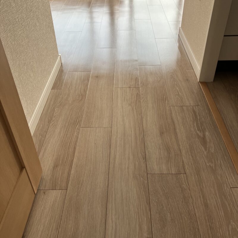 東洋テックス モダンペカン柄 ※シートフロア プレミアムコート(ガラスコーティング) 施工後