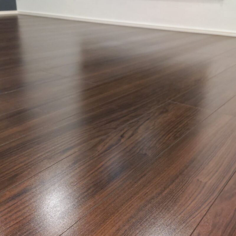 ※シートフロア フロアコーティング プレミアムコート(ガラスコーティング)施工後