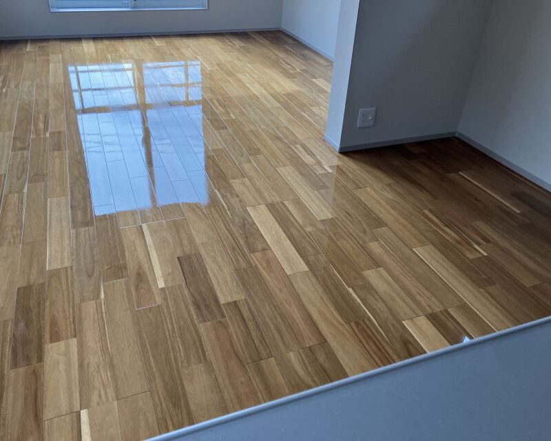 永大産業 銘樹モクトーン アカシア プレミアムコート(ガラスコーティング)施工後