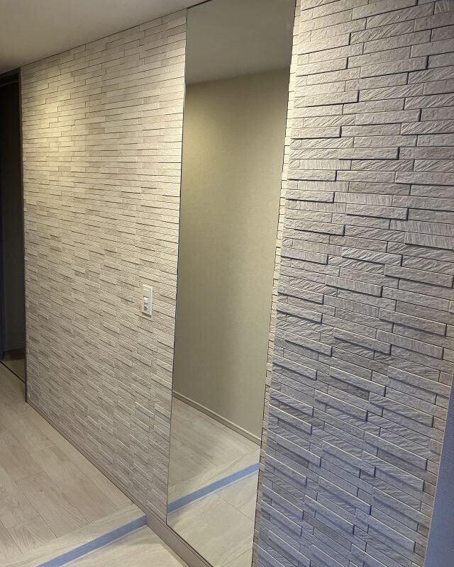 エコカラット施工実績 ルドラNX(LDN1)ホワイト オーダーミラー(クリアミラー 小口磨き) 施工後